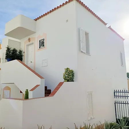 Topfloor Corner Panoramics Views & Pools Appartement
