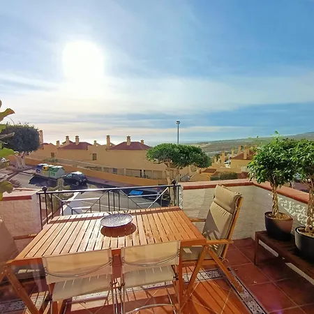 Appartement Topfloor Corner Panoramics Views & Pools *