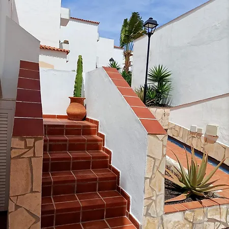 Topfloor Corner Panoramics Views & Pools Appartement *