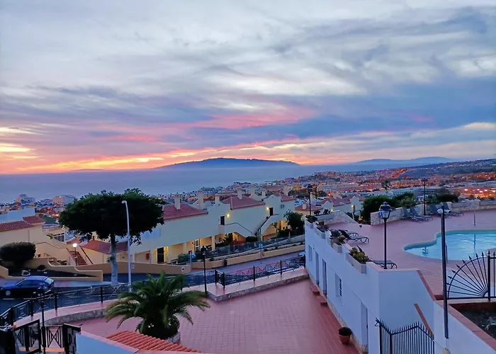 Apartment Topfloor Corner Panoramics Views & Pools *