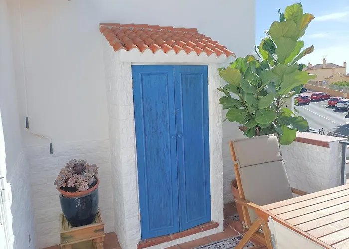 Topfloor Corner Panoramics Views & Pools Daire *