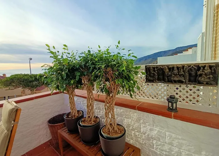 Topfloor Corner Panoramics Views & Pools Daire *