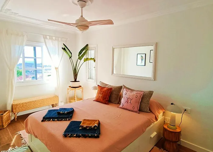 Topfloor Corner Panoramics Views & Pools Daire