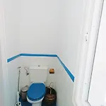 Topfloor Corner Panoramics Views & Pools Apartment