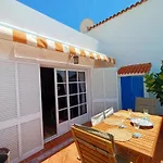 Topfloor Corner Panoramics Views & Pools