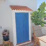 Topfloor Corner Panoramics Views & Pools Apartment *